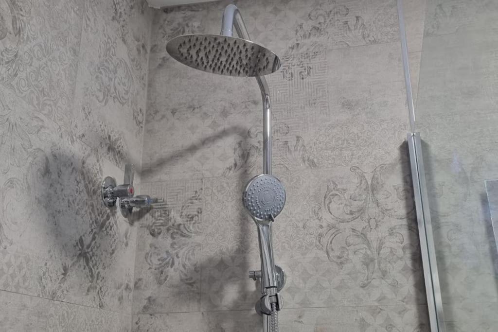 Apartamento Piso Puerta Del Angel Jaén Exterior foto