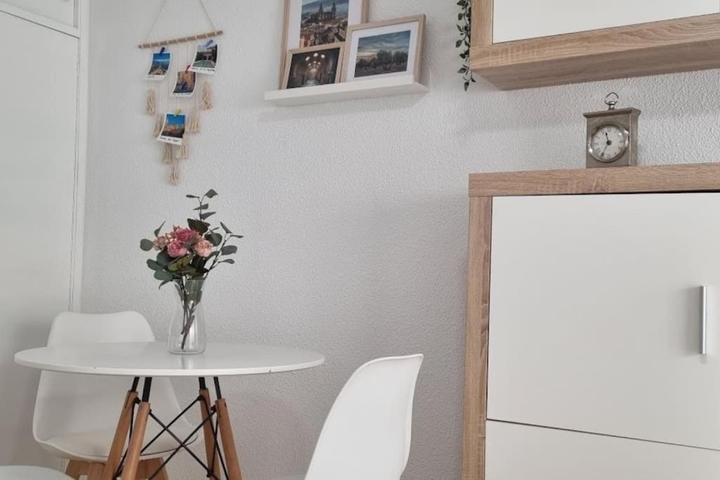 Apartamento Piso Puerta Del Angel Jaén Exterior foto
